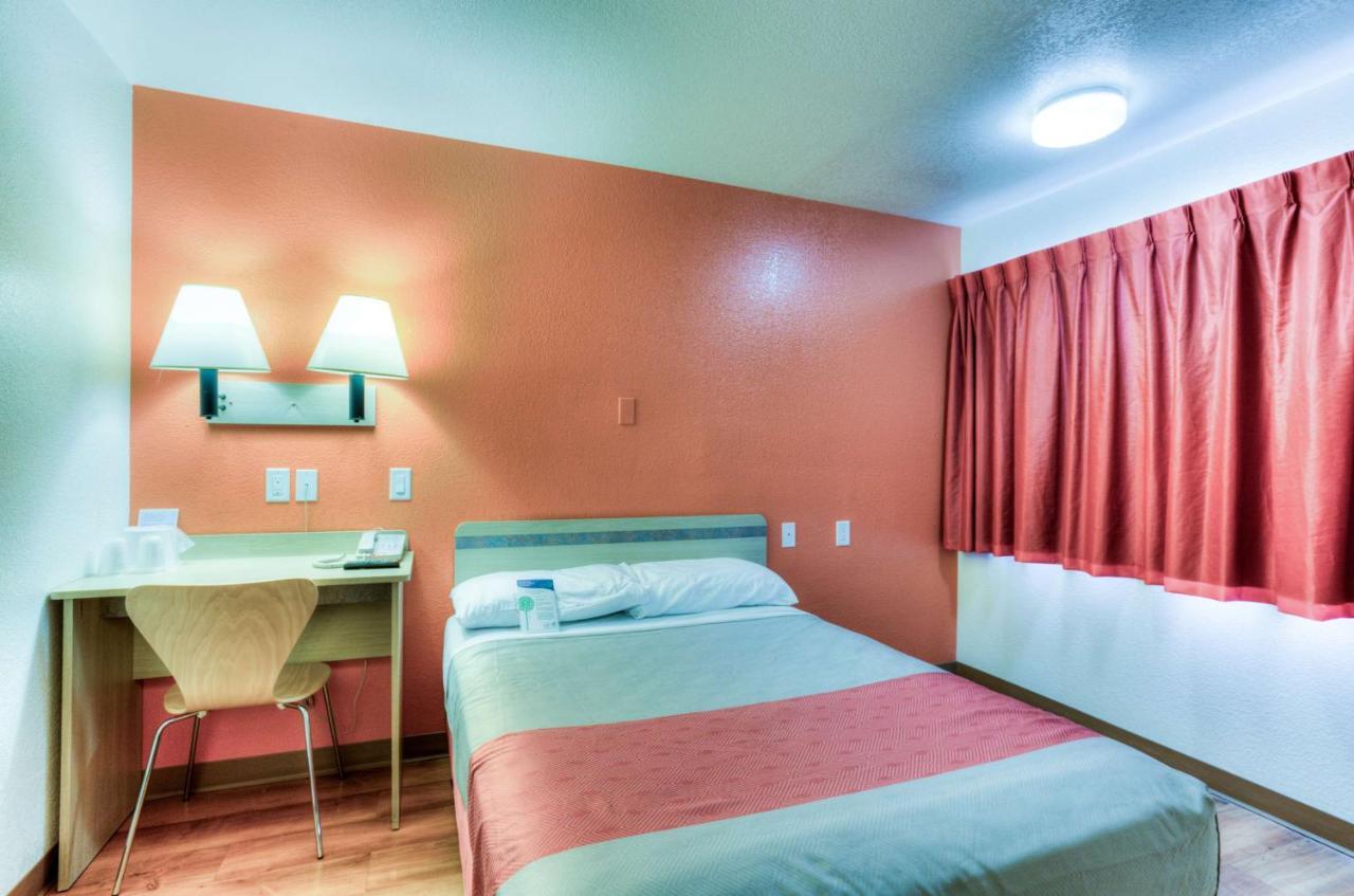 Motel 6-Tigard, Or - Portland South - Lake Oswego ภายนอก รูปภาพ