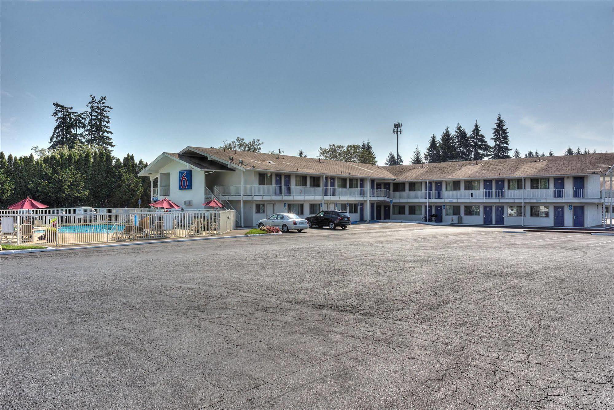 Motel 6-Tigard, Or - Portland South - Lake Oswego ภายนอก รูปภาพ