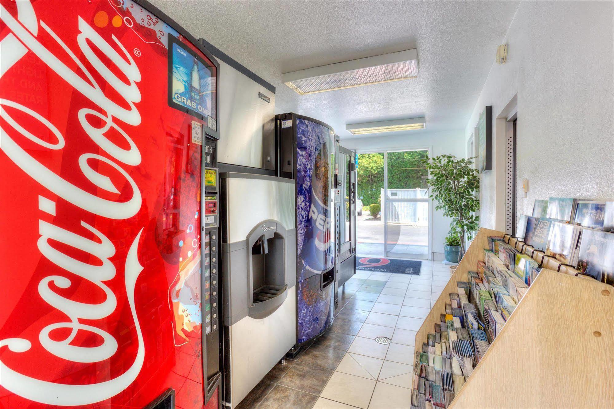 Motel 6-Tigard, Or - Portland South - Lake Oswego ภายนอก รูปภาพ