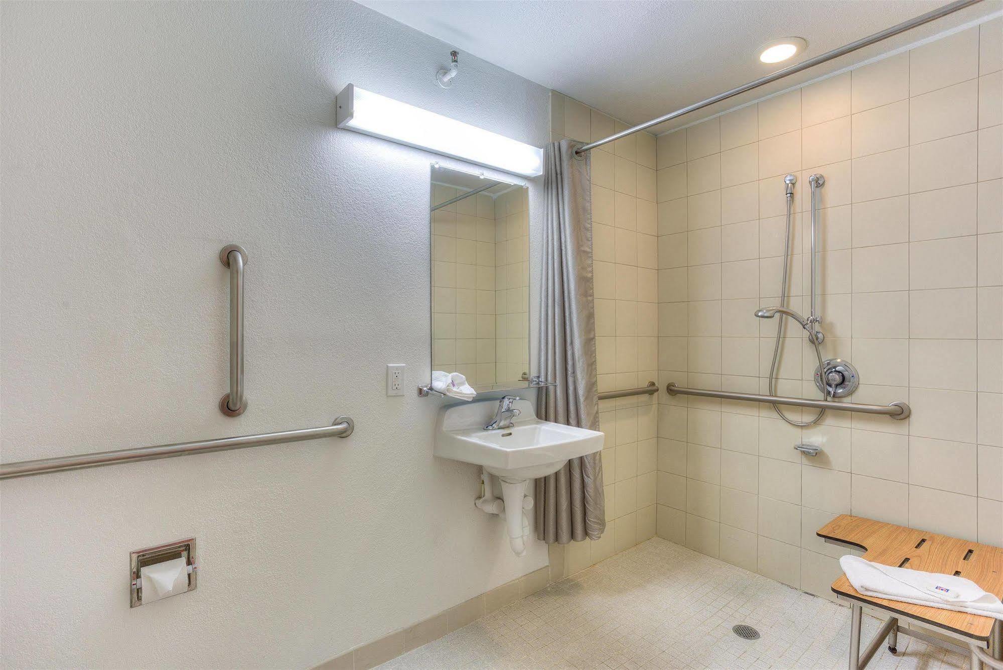 Motel 6-Tigard, Or - Portland South - Lake Oswego ภายนอก รูปภาพ